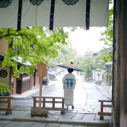 今宮神社のご利益は玉の輿の伝承もある縁結び