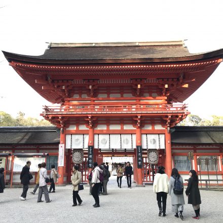 下鴨神社御祭神のご利益は人生の道案内・御朱印やお守り