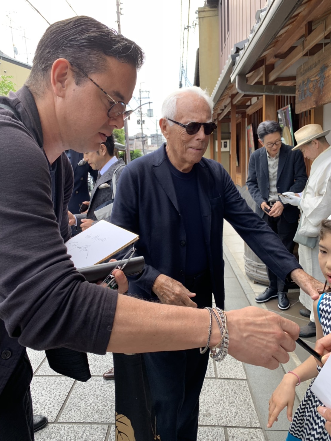 ジョルジオアルマーニさん織成館に来館 | 京都きもの巡り