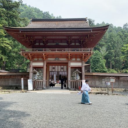 日吉大社の歴史と御祭神のご利益について